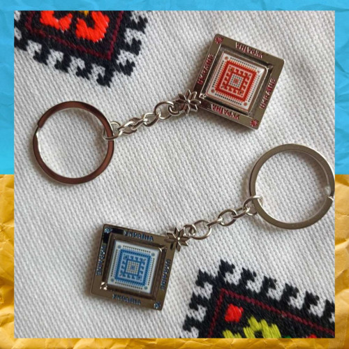 Брелок-вишиванка